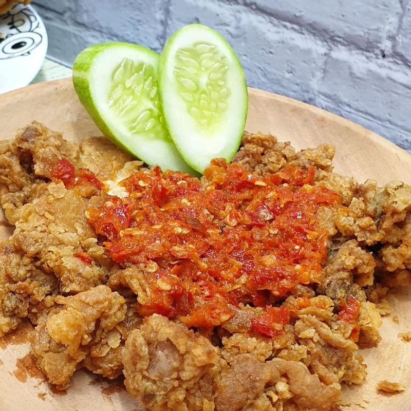 AES #29 Ayam Geprek Sambal korek 1
