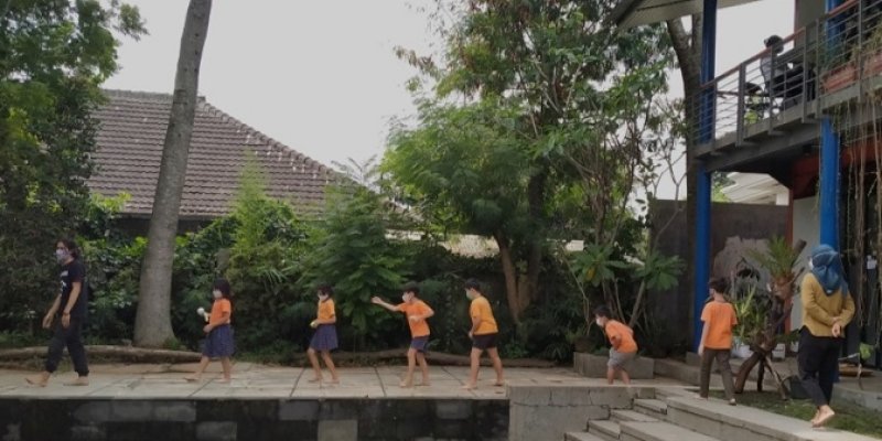 AES77 tatap muka