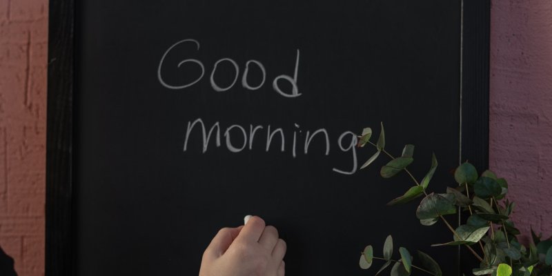 AES175 Menulis Pagi Hari