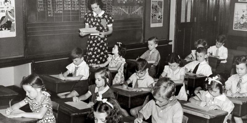 AES011 Sepotong Kisah tentang Guru