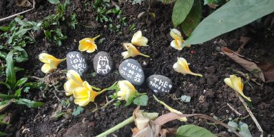 AES018 Menerima Kehilangan