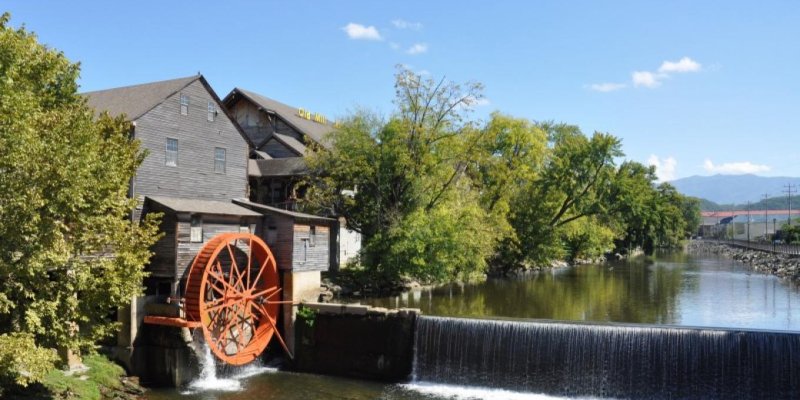 AES267 The Old Mill By The River