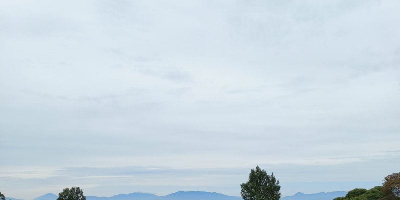 AES02 Gunung, Guru Nu Agung
