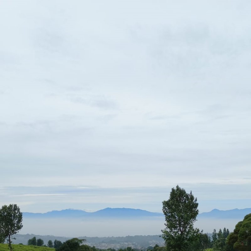AES02 Gunung, Guru Nu Agung