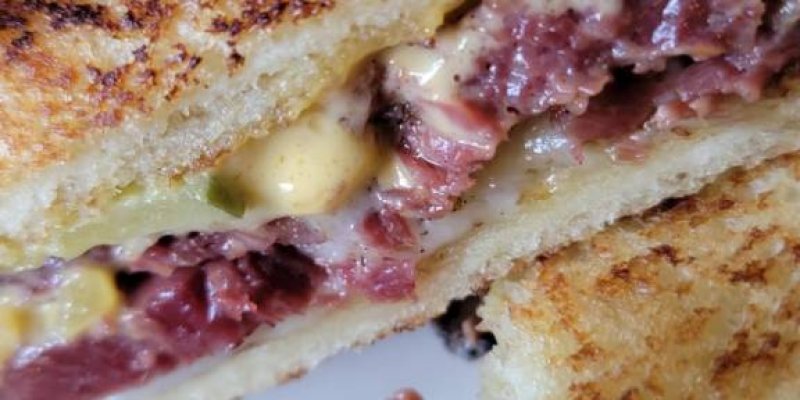 AES #13 Pastrami Reuben