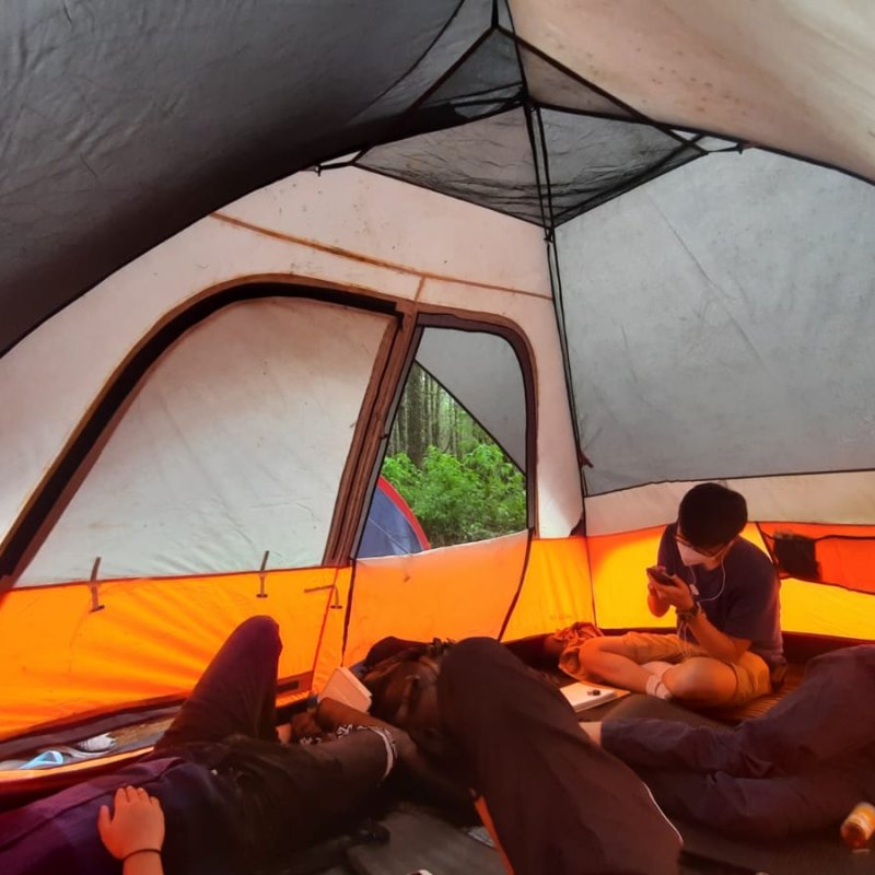 AE S 104 Buku Petualang K11 -Kemah-