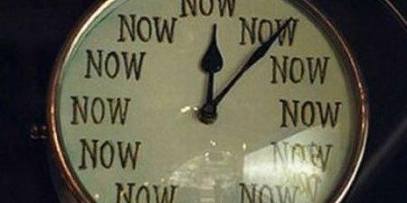 AES38 Sedang Ingin Berpuisi