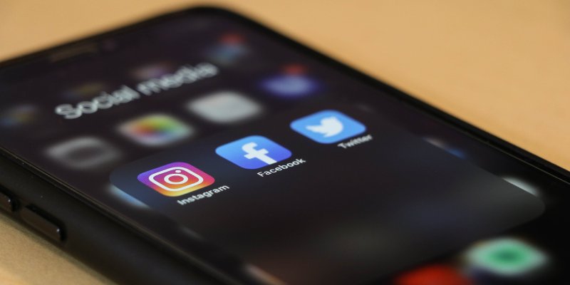 AES#154 Indonesia Tidak Siap Bersosial Media