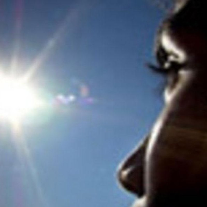 AES48 Sengatan Matahari