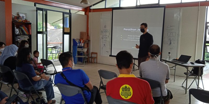 AES374 Pindah Jenjang