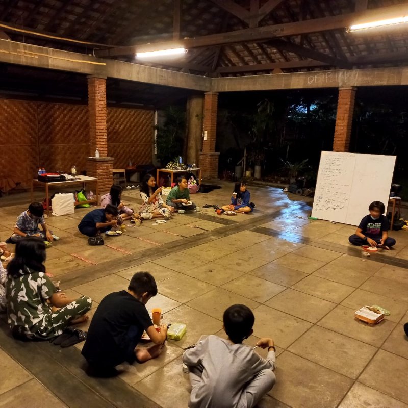 AES#26 Camping di Sekolah