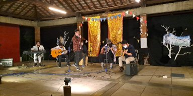 AES010 Misteriusnya Musik Sore