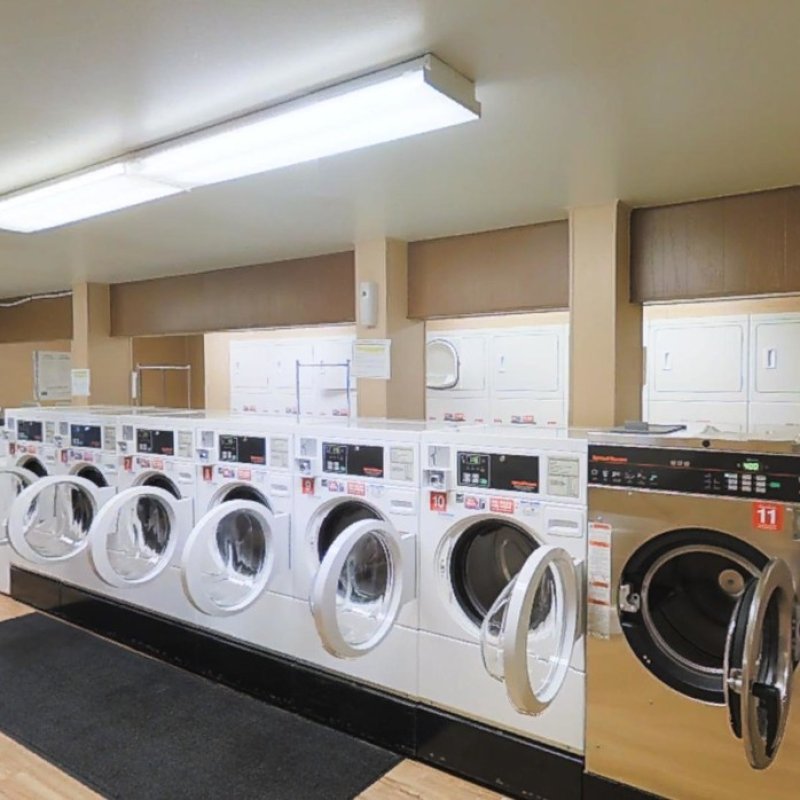 AES 421 Washer & Dryer