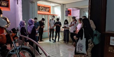 AES#001 Kunjungan ke Museum Pos