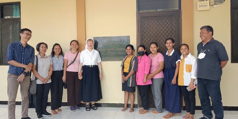 AES406 JurnalSumba#5 Meraba Pendidikan di Weetebula