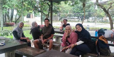 AES86 Membandingkan Diriku