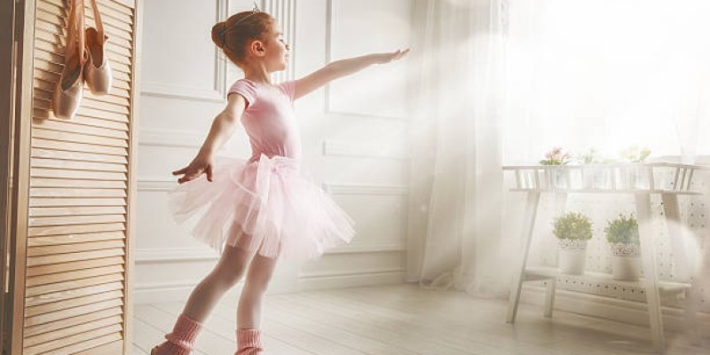 AES08 Balerina
