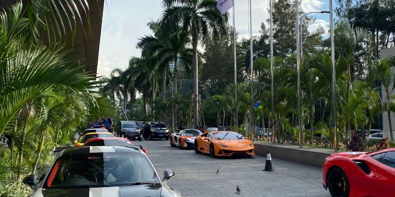 AES 204 Jakarta Berdarah