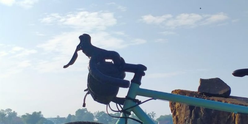 AES03 Memecah 'Ketergesaan'