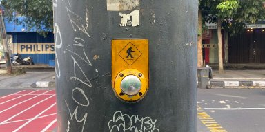 &nbsp;AES 208 b r a g a