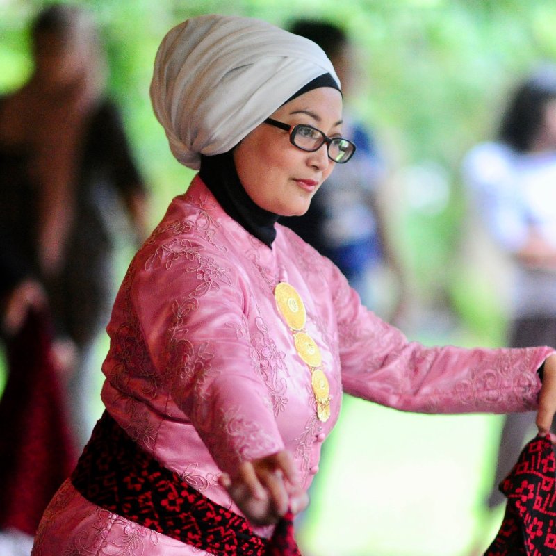 AES473 Jumpa Bermakna : Bude Ratna