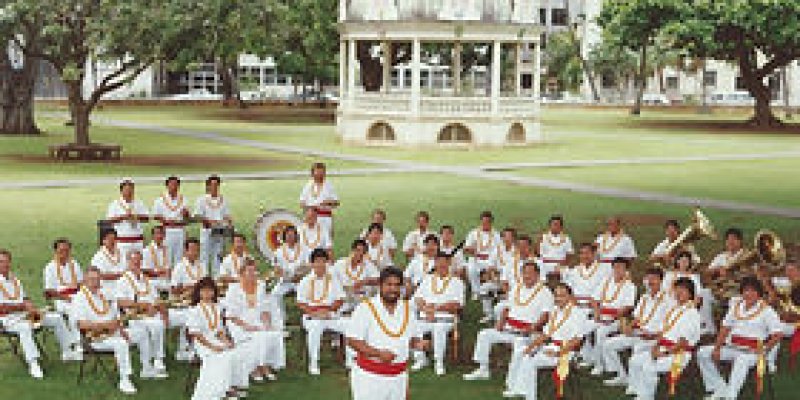 AES 637 Royal Band