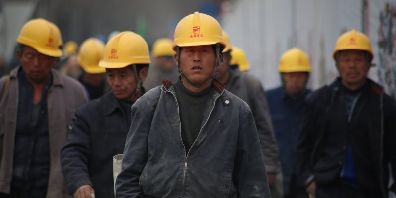 AES520 Menyoal Perburuhan