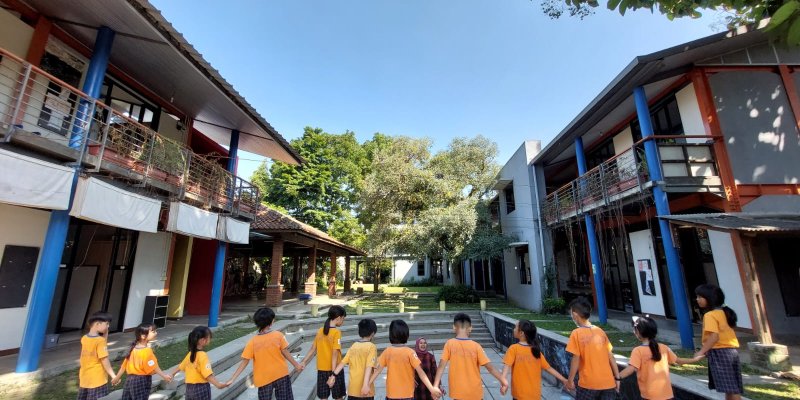 AES45 Hak Mengajar?
