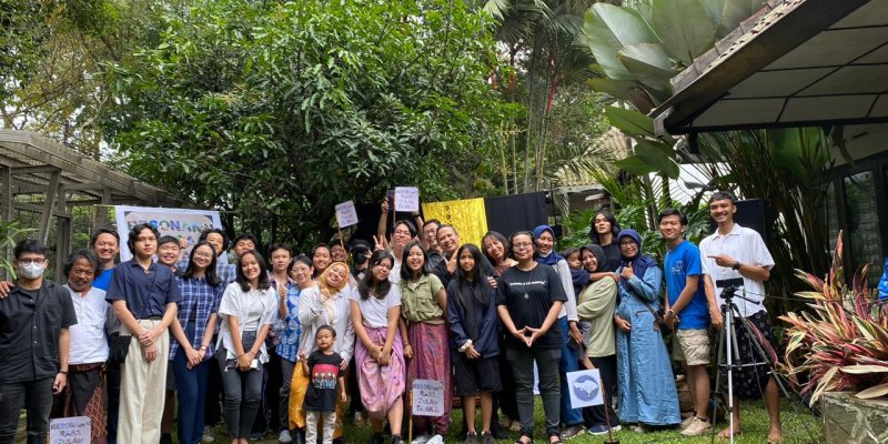 AES06 MENJELAJAH BALI DWIPA