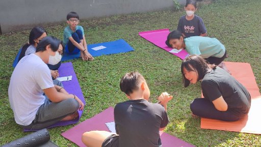 AES #86 Aku dan kelompok Oya