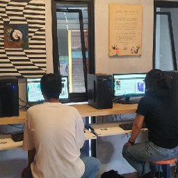 AES574 Menggulirkan Kembali Pendopo AES