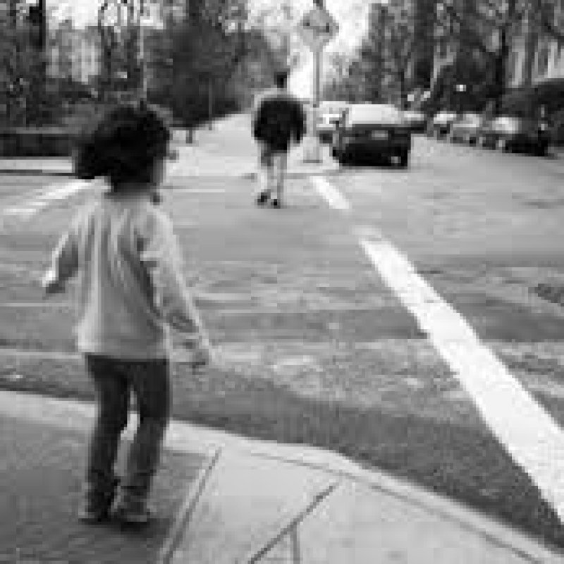 AES 877 Attraversiamo