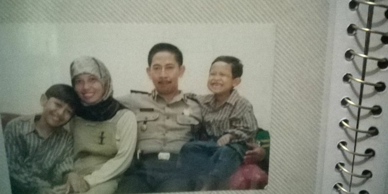 AES041 Tentangku (Bagian 4: Keluarga)