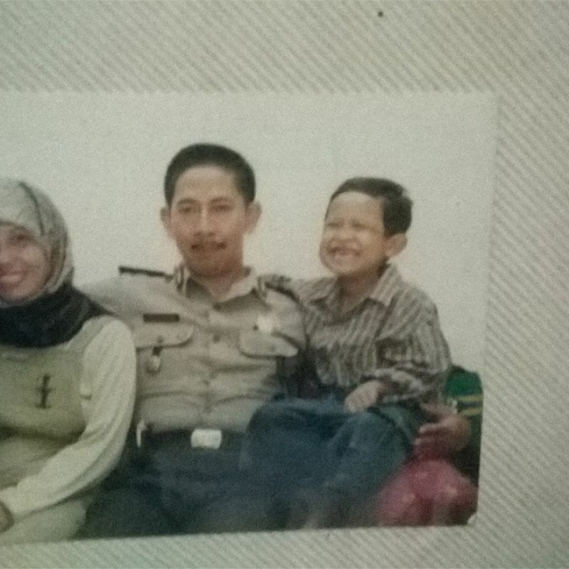 AES041 Tentangku (Bagian 4: Keluarga)