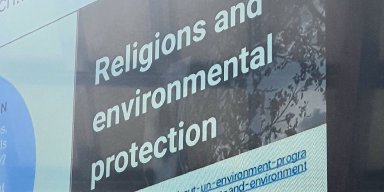 AES592 Plastafvall menelaah Keberagaman