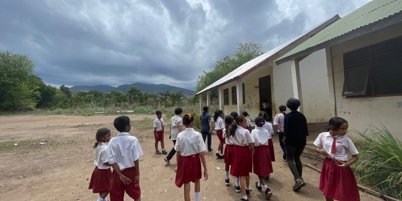 AES606 Disada menyapa Maumere