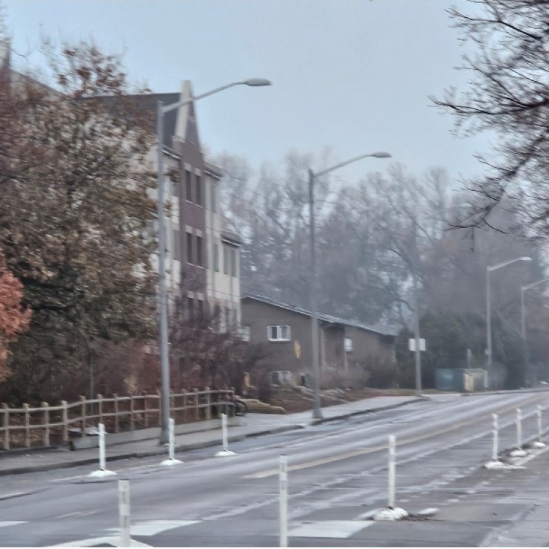 AES 939 Pagi Yang Aneh