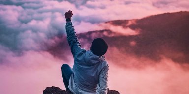 AES 956 Jangan Mencari Kebahagiaan