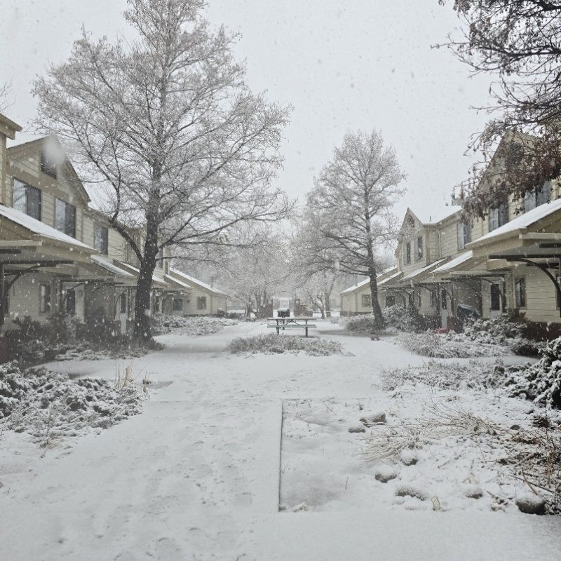 AES 992 Terkucilkan?