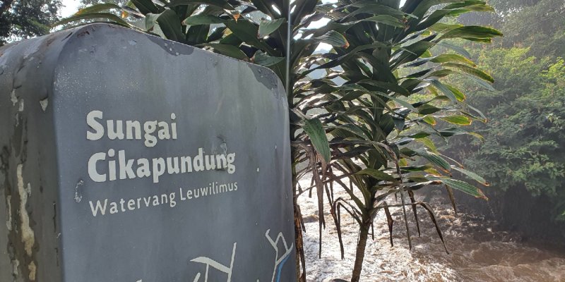 AES629 Hayuk Derkeun Jelajah Bandung