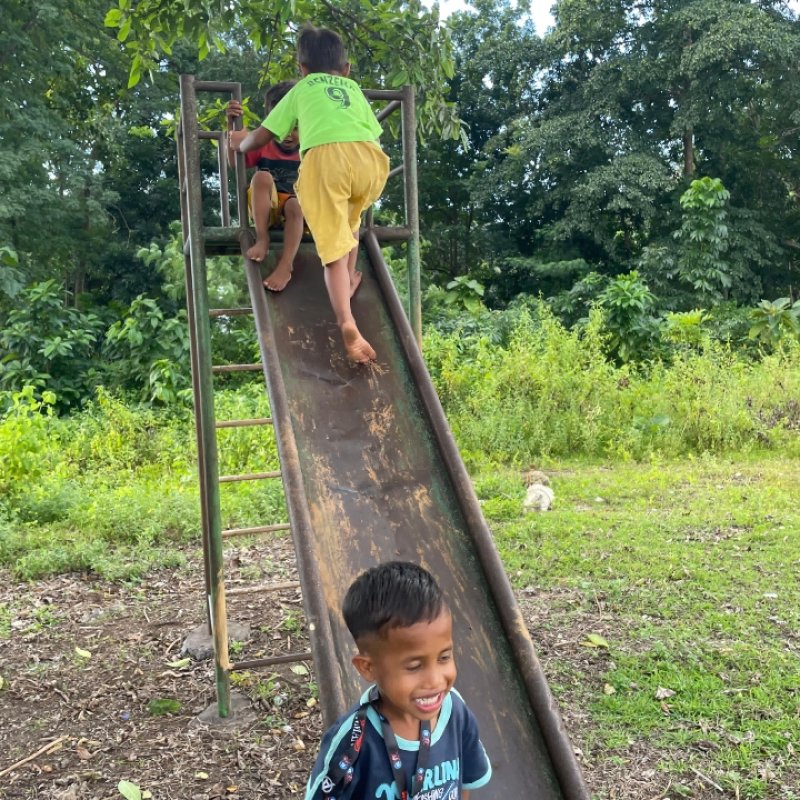 AES 18 Kampung Kalouwa