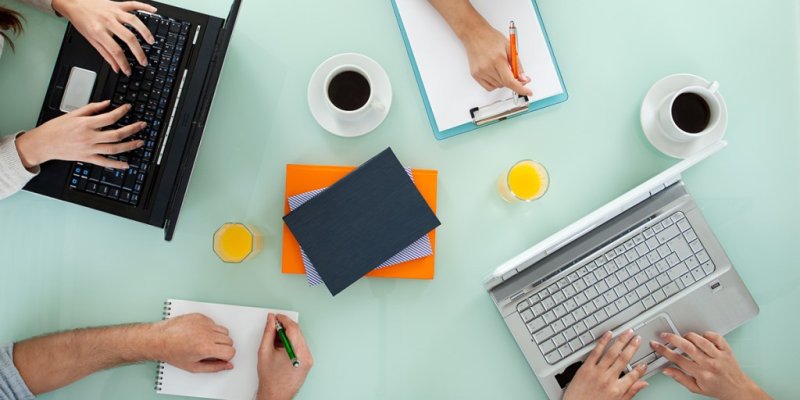 AES048 Menulis itu Men(g)ular