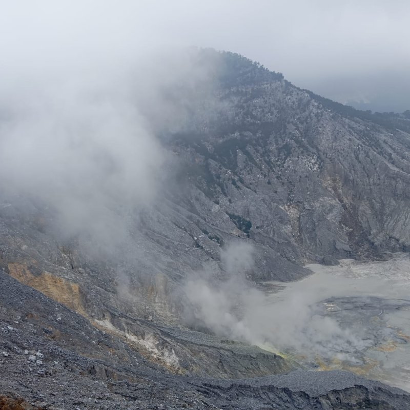 AES 0048 Tangkuban Perahu
