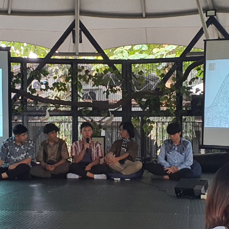 AES864 Cerita dari Tana Humba