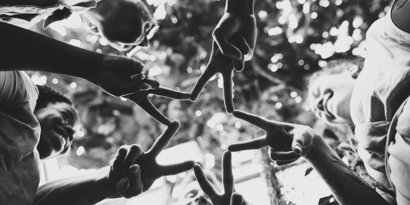 AES685 Silaturahmi Timur dan Barat