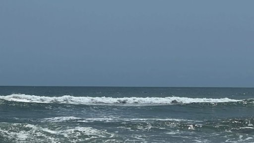 AES 24 Touring Ke Pantai