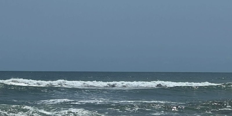 AES 24 Touring Ke Pantai