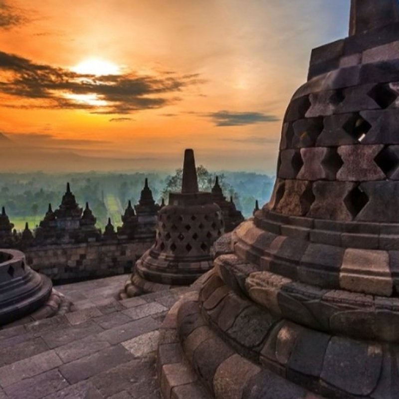 AES 91 Bulan Indonesia