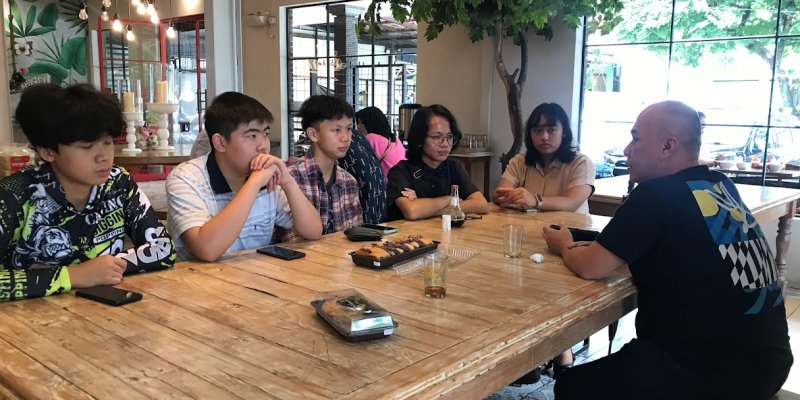 AES 0075 Kebebasan Berpendapat