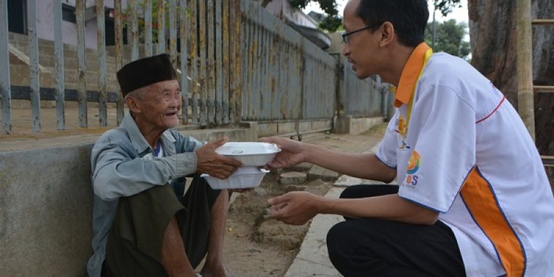 AES 2014 Kindness To Show Humanity